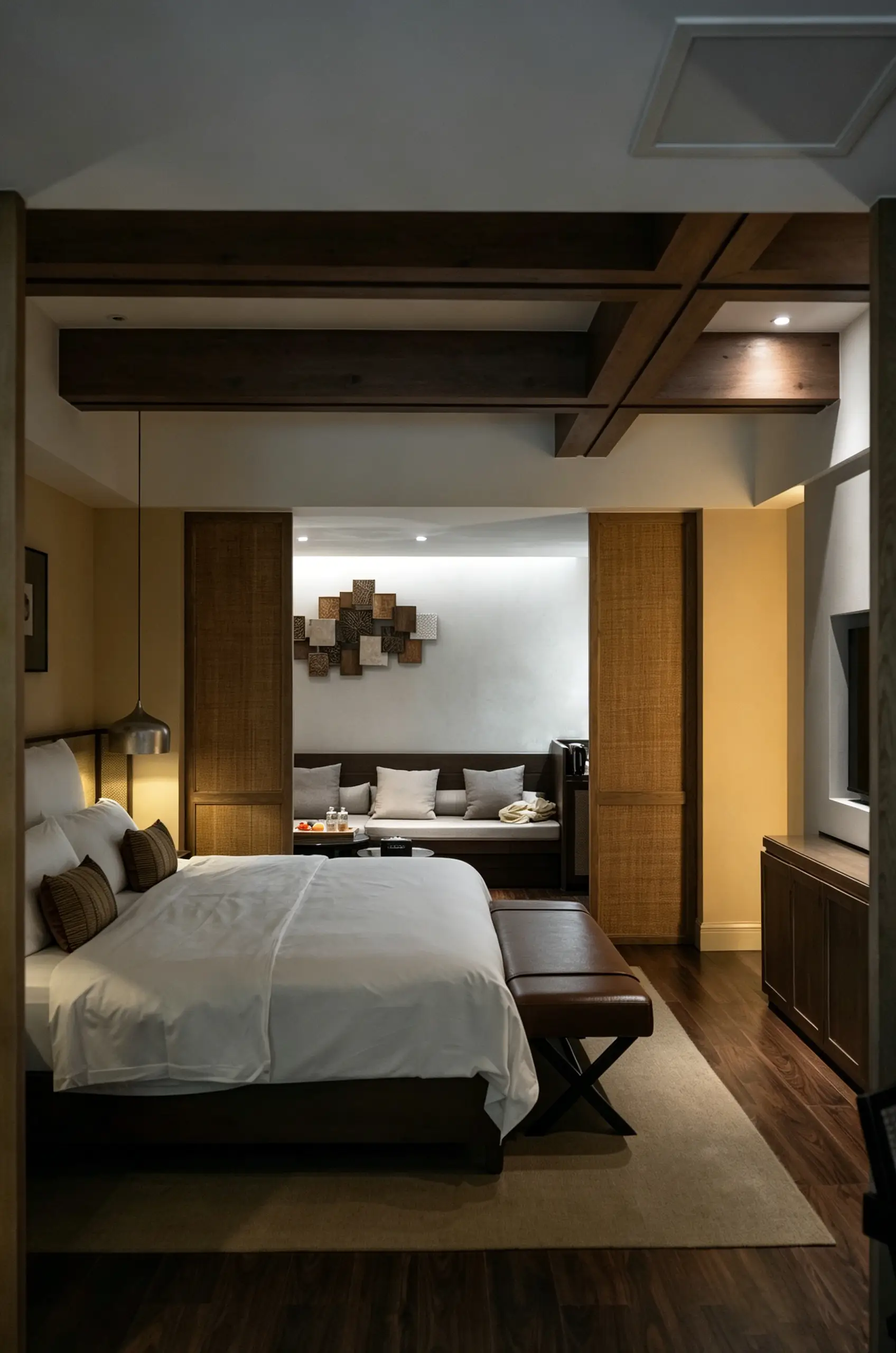 Royal Guest Room Preview